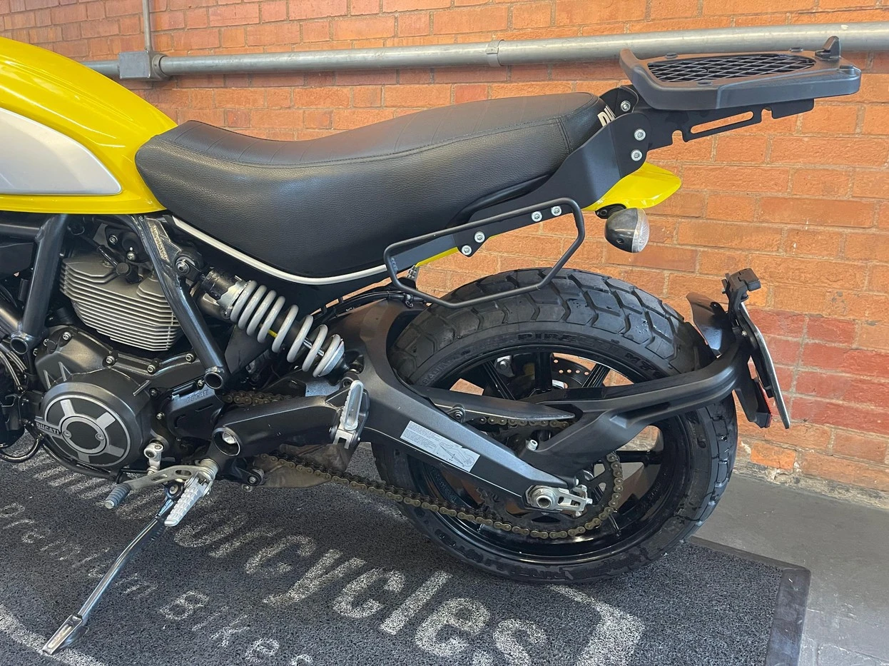 DUCATI SCRAMBLER ICON