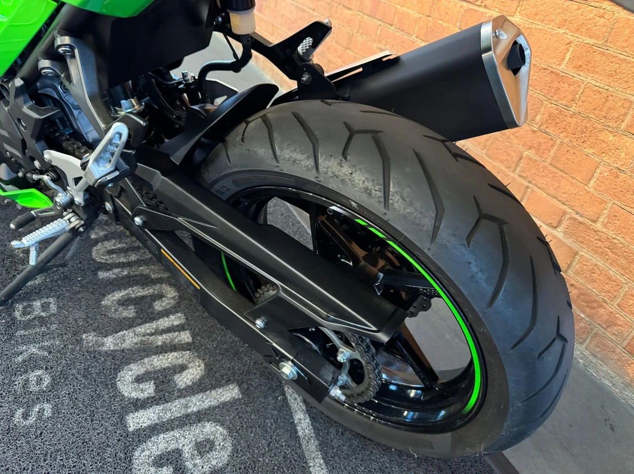 KAWASAKI NINJA 400