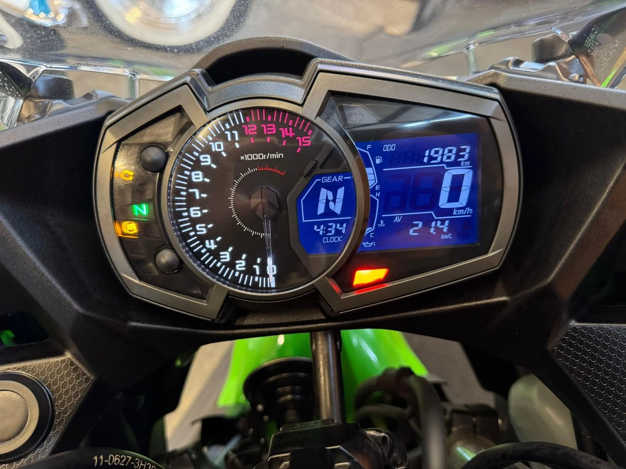 KAWASAKI NINJA 400