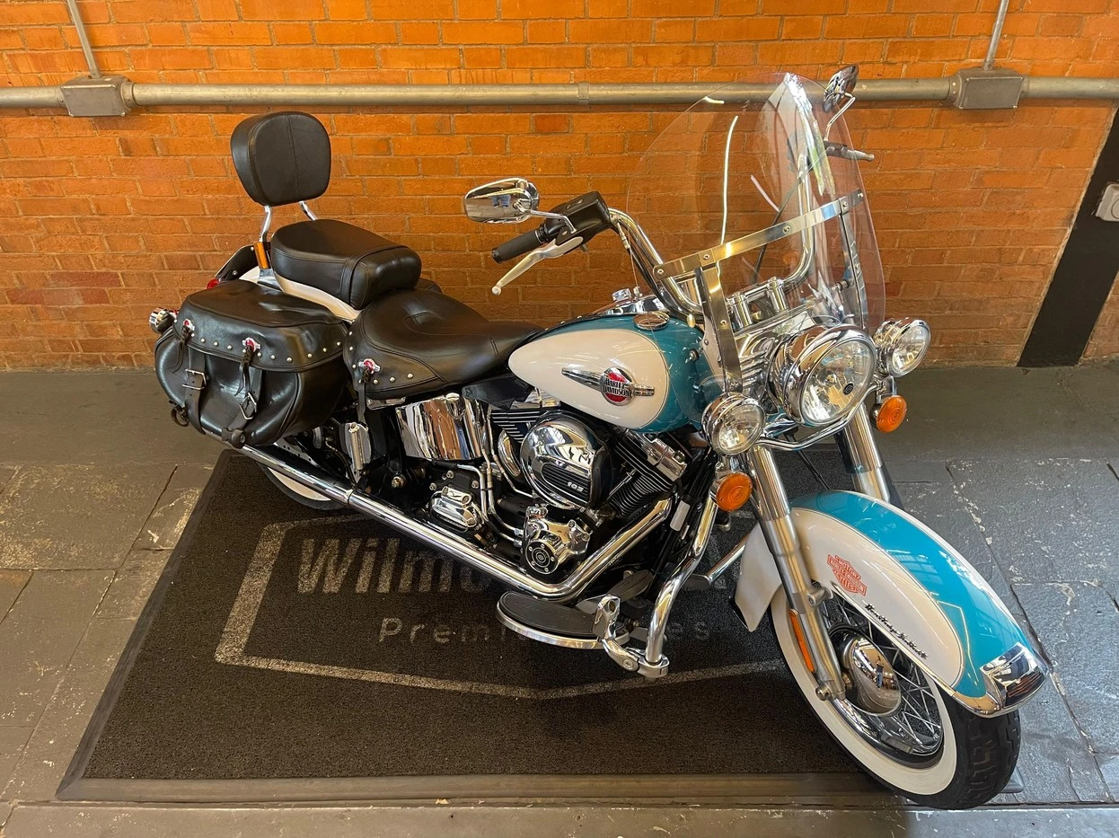 HARLEY-DAVIDSON HERITAGE SOFTAIL CLASSIC