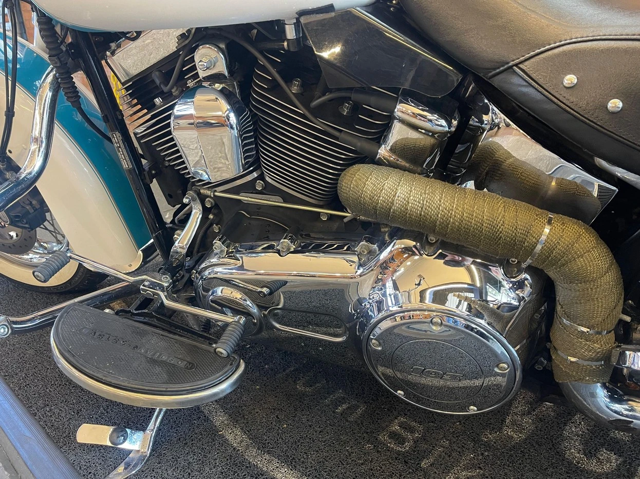 HARLEY-DAVIDSON HERITAGE SOFTAIL CLASSIC