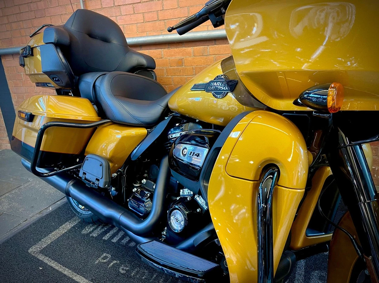 HARLEY-DAVIDSON ROAD GLIDE LIMITED