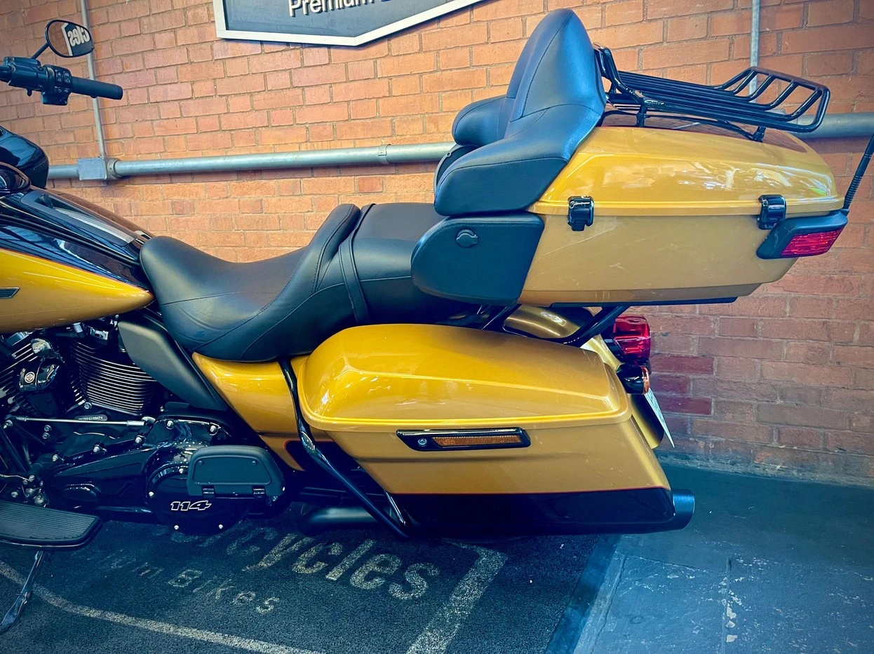 HARLEY-DAVIDSON ROAD GLIDE LIMITED