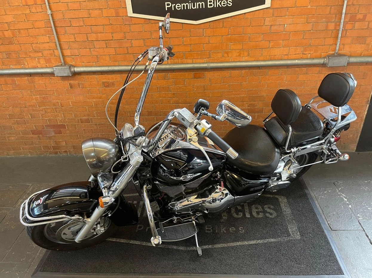 SUZUKI BOULEVARD C1500