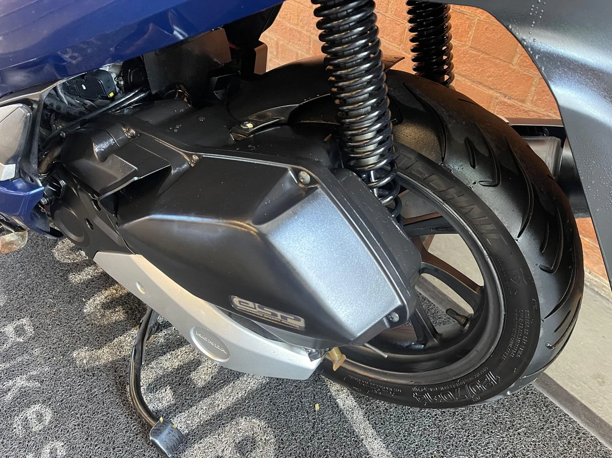 HONDA PCX