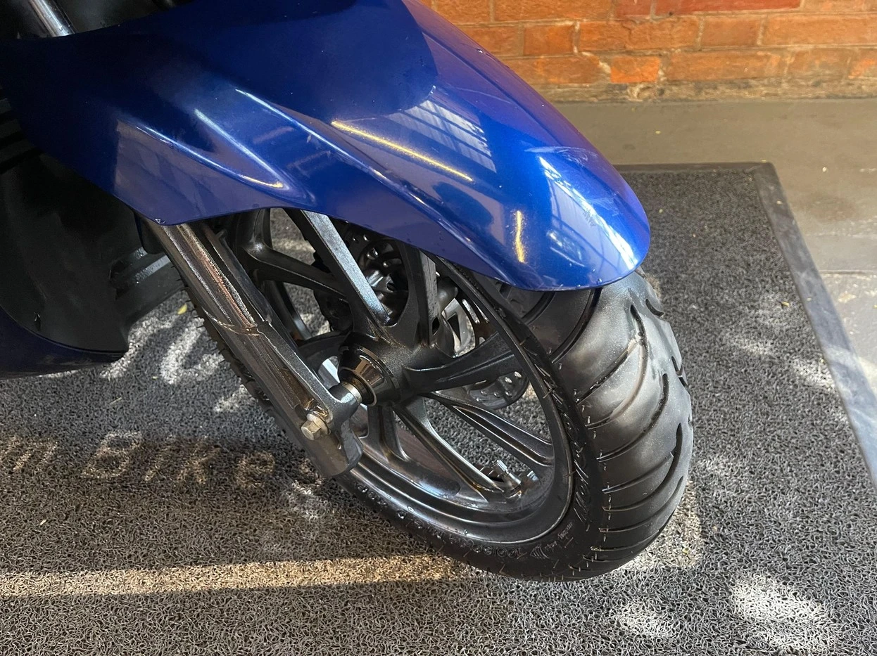 HONDA PCX