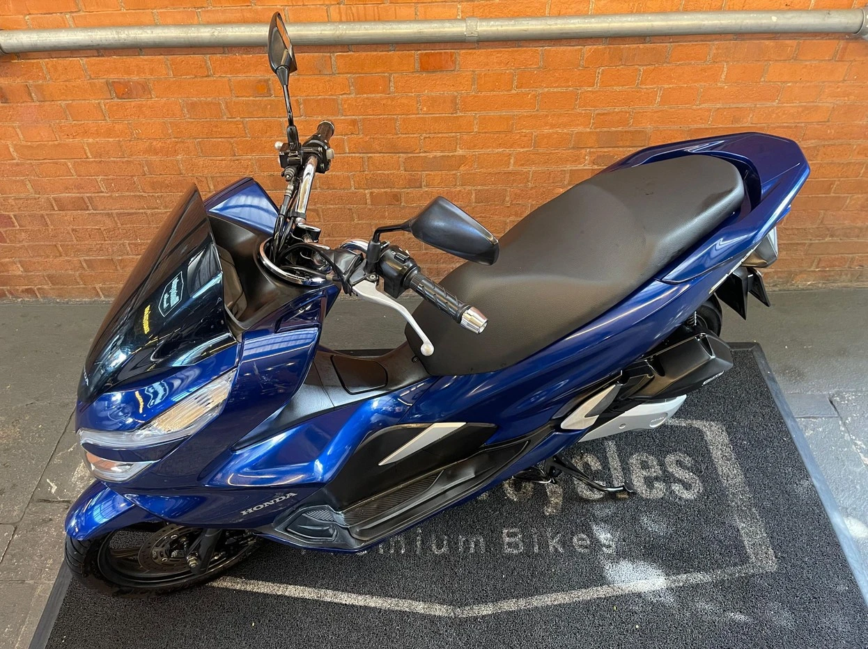 HONDA PCX