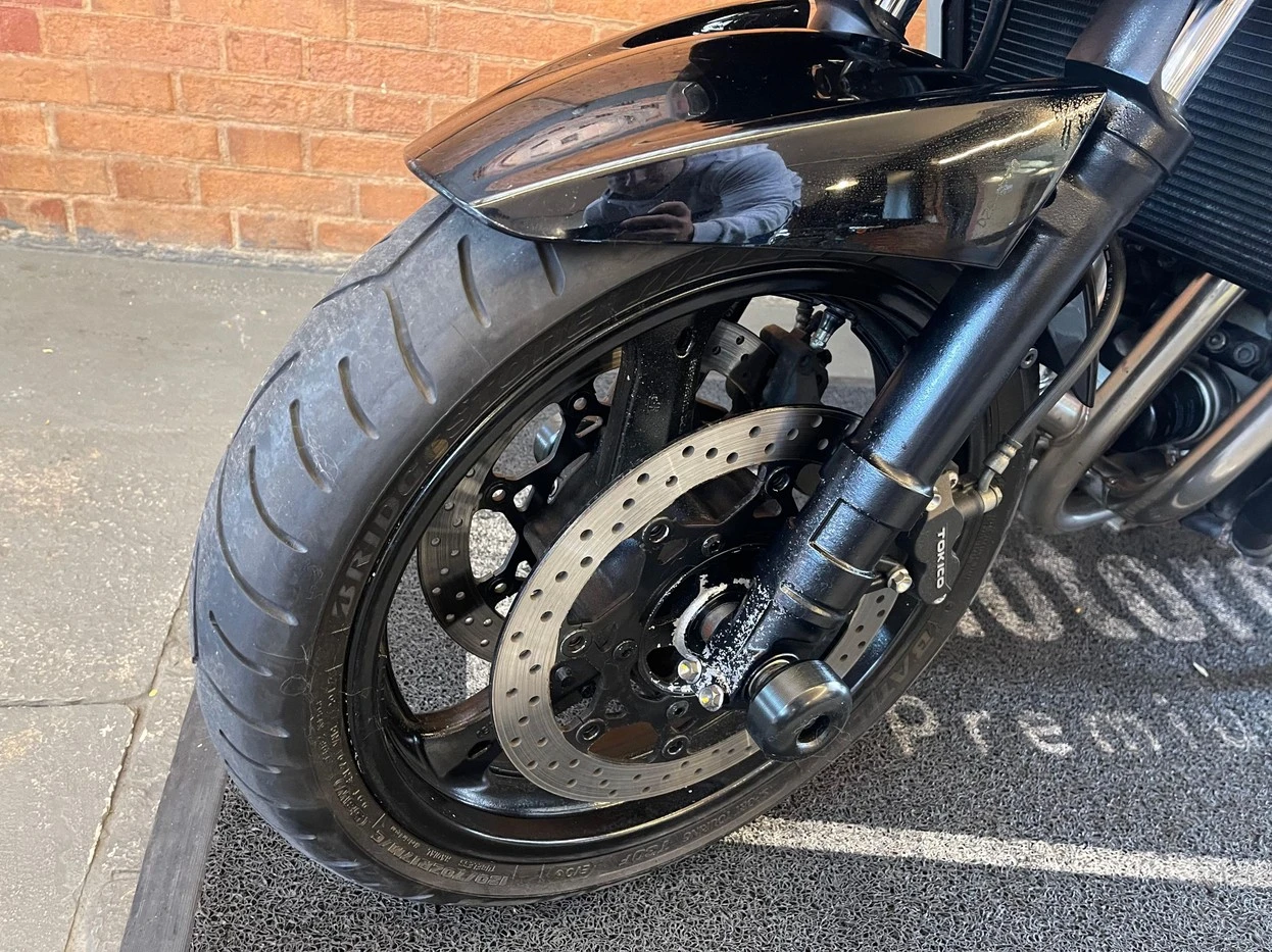 SUZUKI BANDIT 1250S