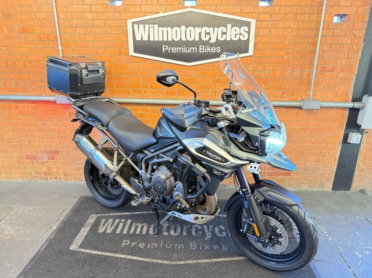 TRIUMPH TIGER 1200 XCA