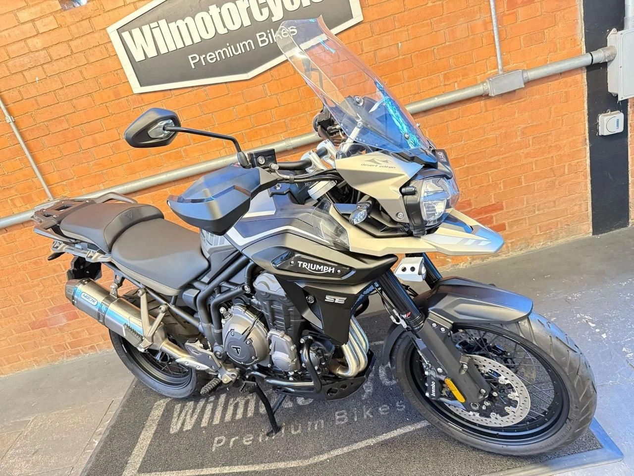 TRIUMPH TIGER 1200 DESERT EDITION