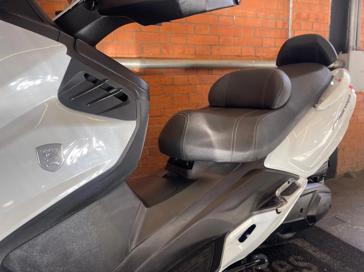 DAFRA MAXSYM 400i