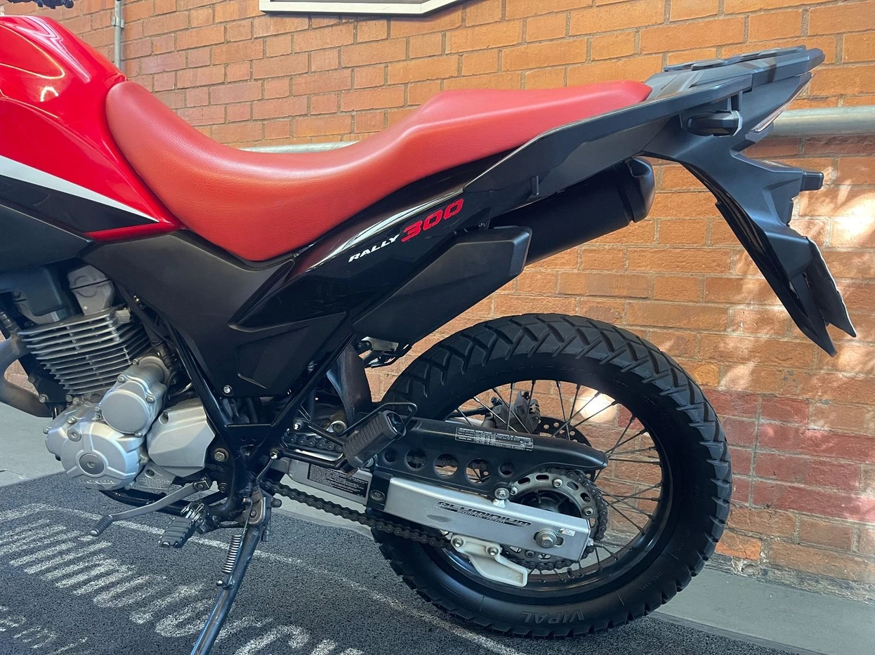 HONDA XRE 300 ABS