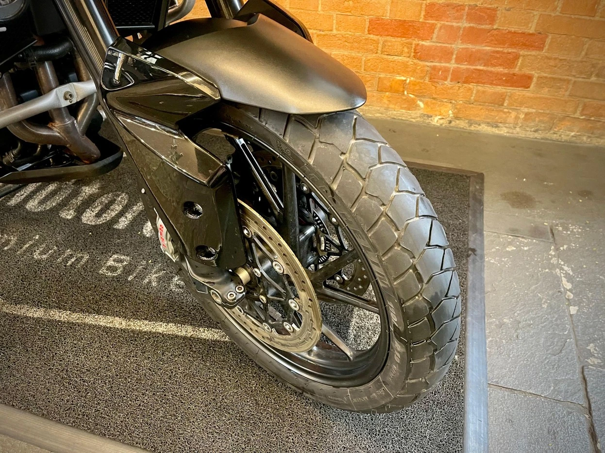 TRIUMPH TIGER 900 GT PRO