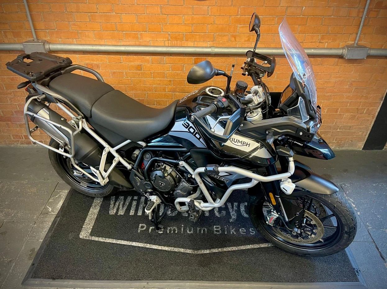TRIUMPH TIGER 900 GT PRO