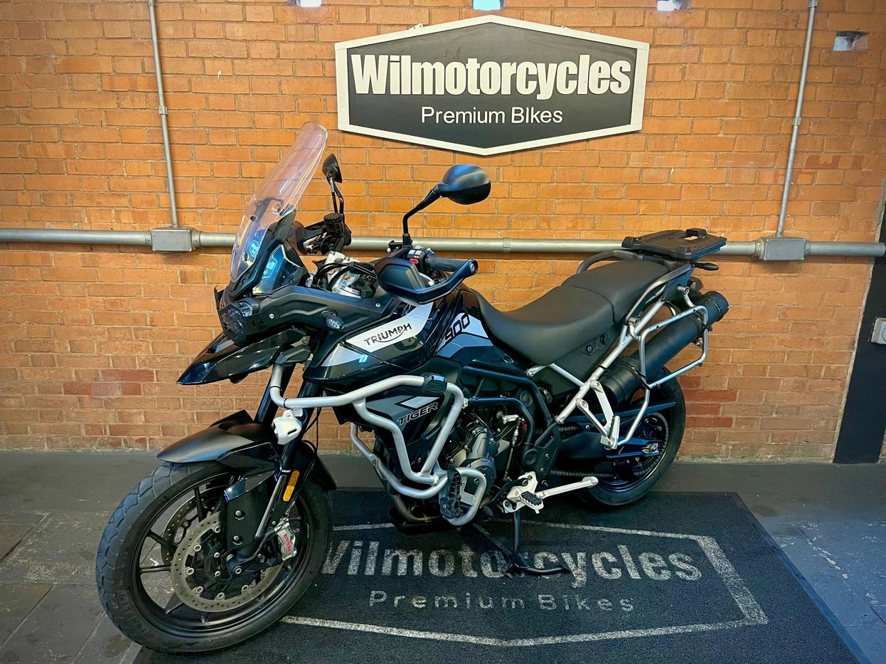 TRIUMPH TIGER 900 GT PRO