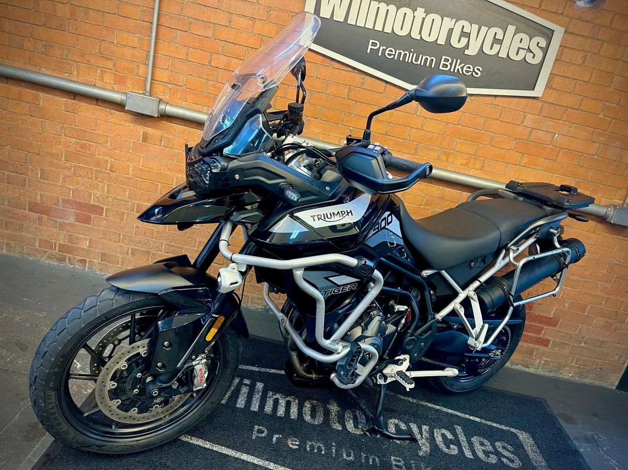 TRIUMPH TIGER 900 GT PRO