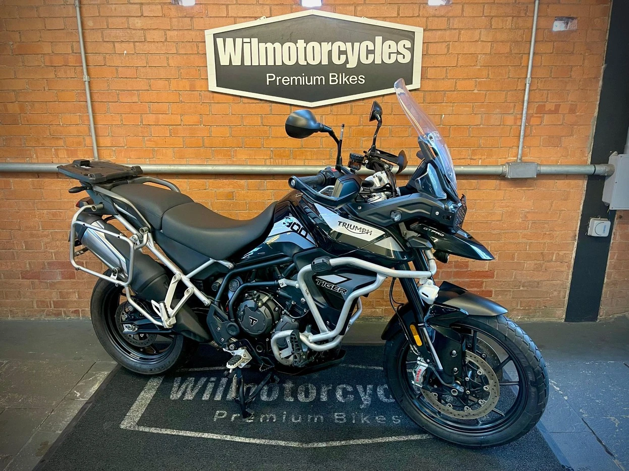 TRIUMPH TIGER 900 GT PRO