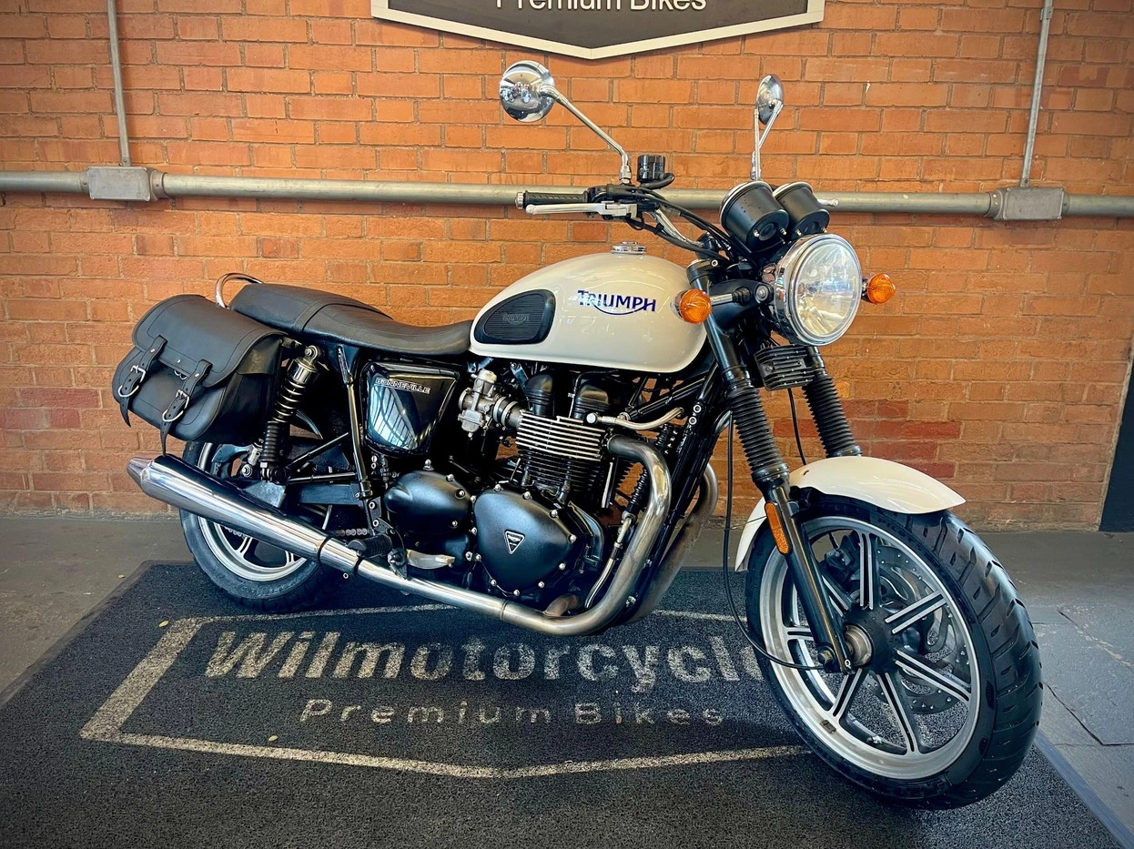 TRIUMPH BONNEVILLE T 100 865