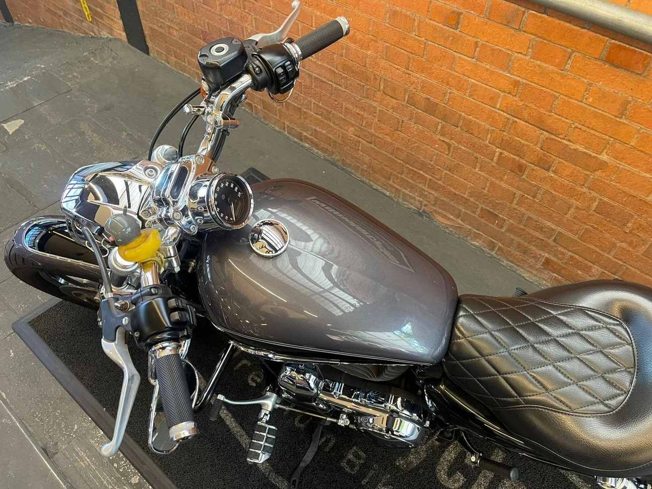 HARLEY-DAVIDSON XL 1200 CB