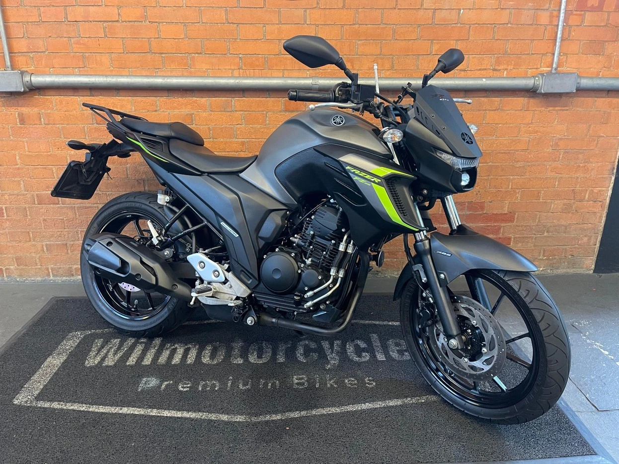 YAMAHA FZ25 FAZER ABS