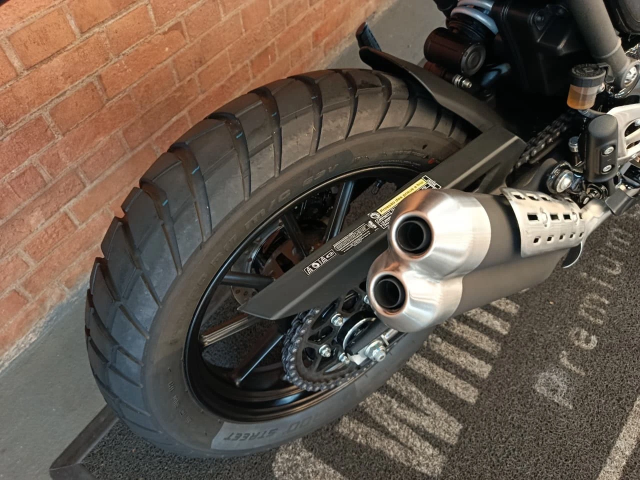 TRIUMPH SCRAMBLER