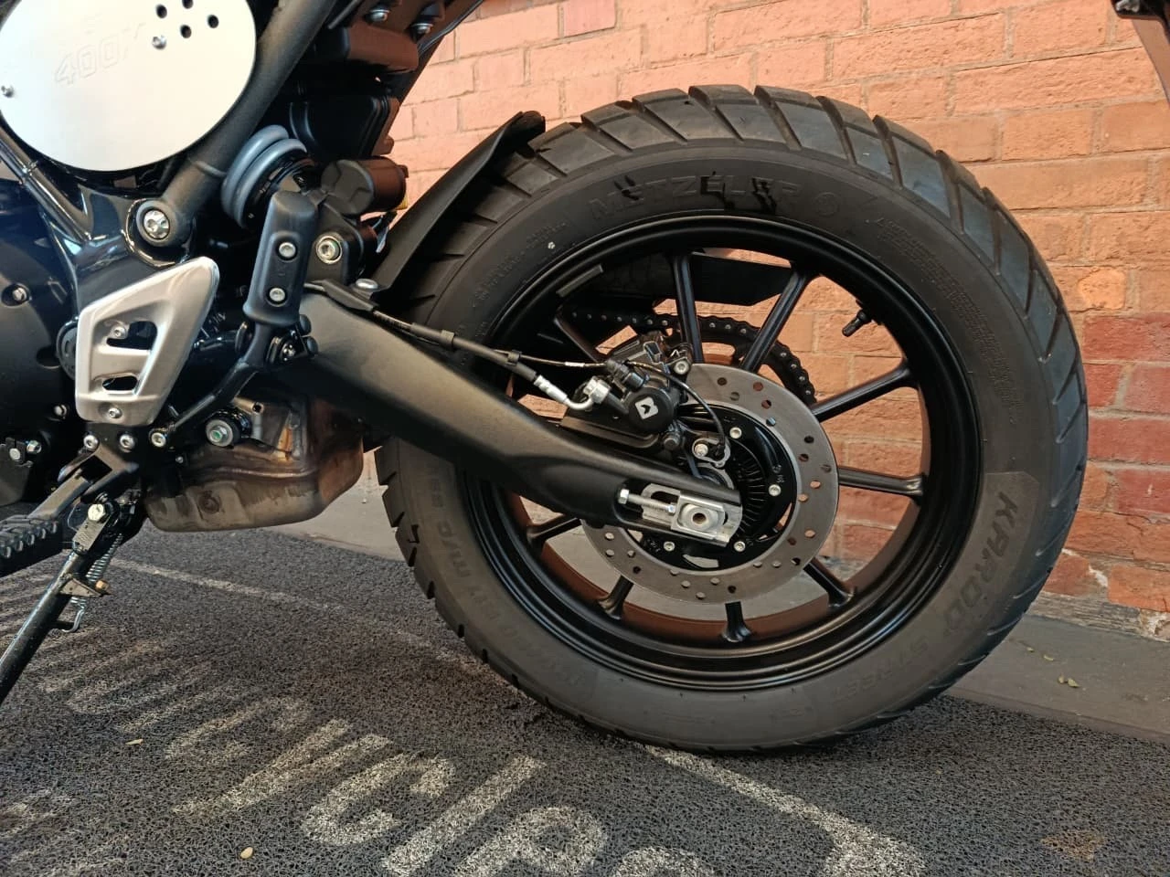 TRIUMPH SCRAMBLER