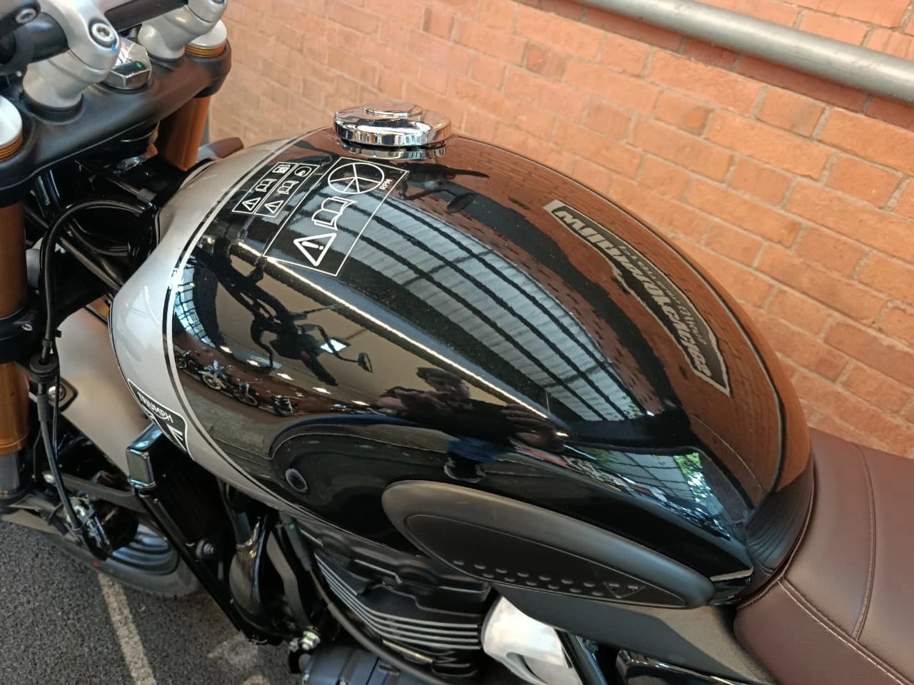 TRIUMPH SCRAMBLER