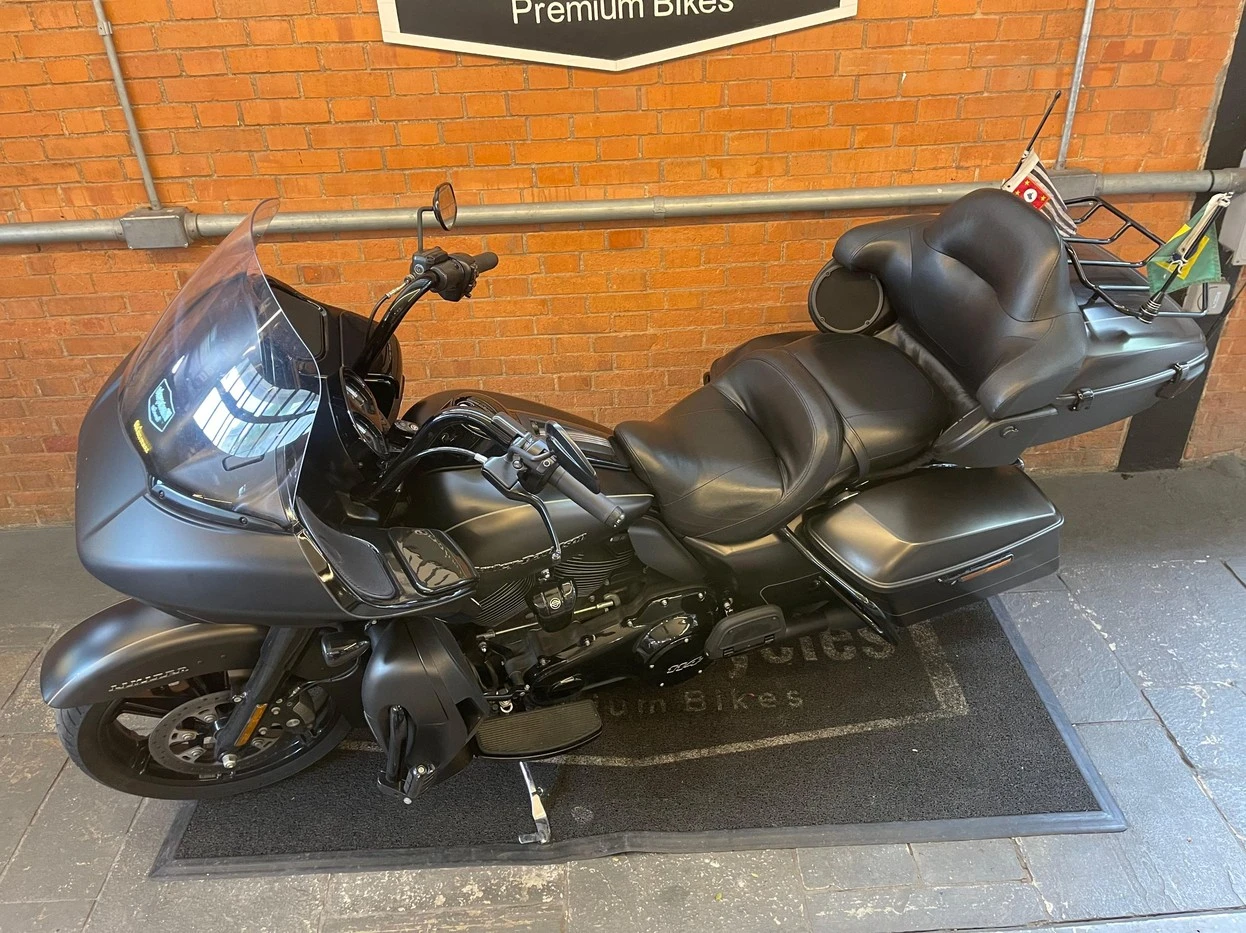 HARLEY-DAVIDSON ROAD GLIDE LIMITED