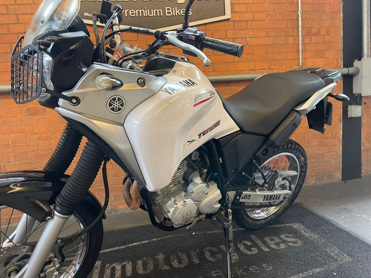 YAMAHA XTZ 250 TENERE