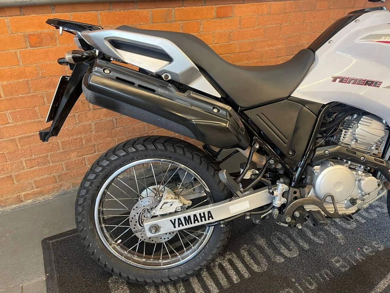 YAMAHA XTZ 250 TENERE