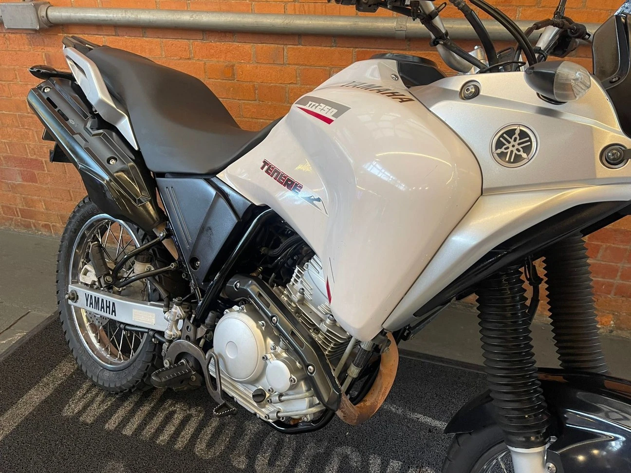 YAMAHA XTZ 250 TENERE