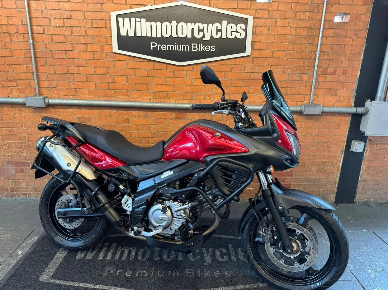 SUZUKI V STROM 650