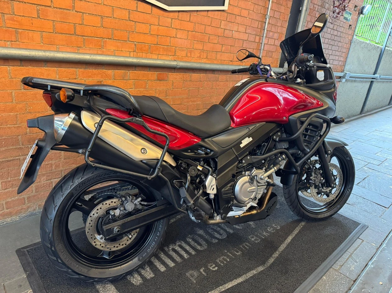 SUZUKI V STROM 650