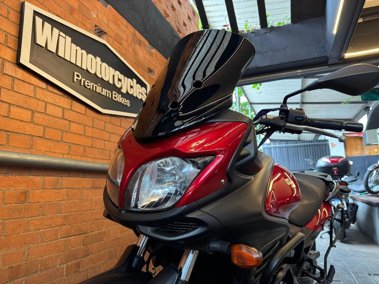 SUZUKI V STROM 650