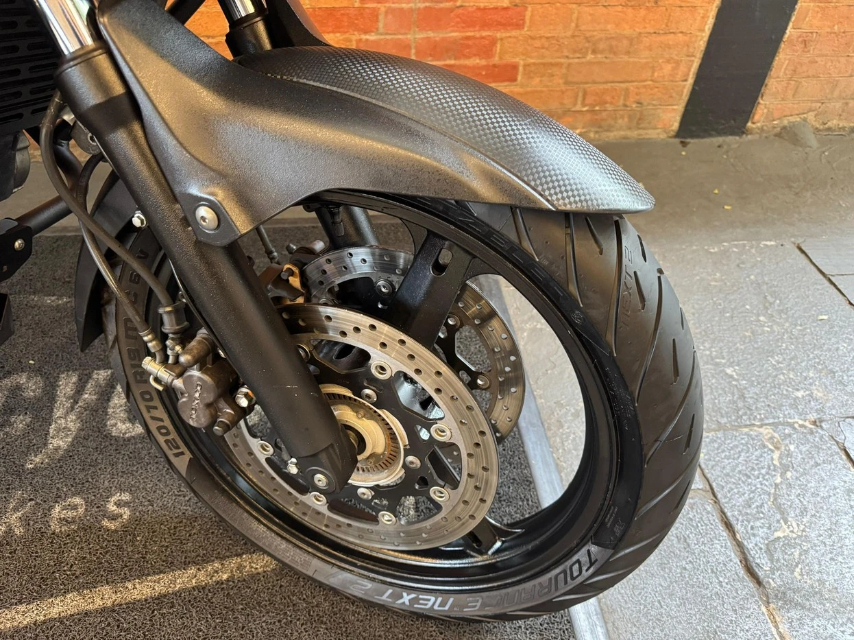 SUZUKI V STROM 650