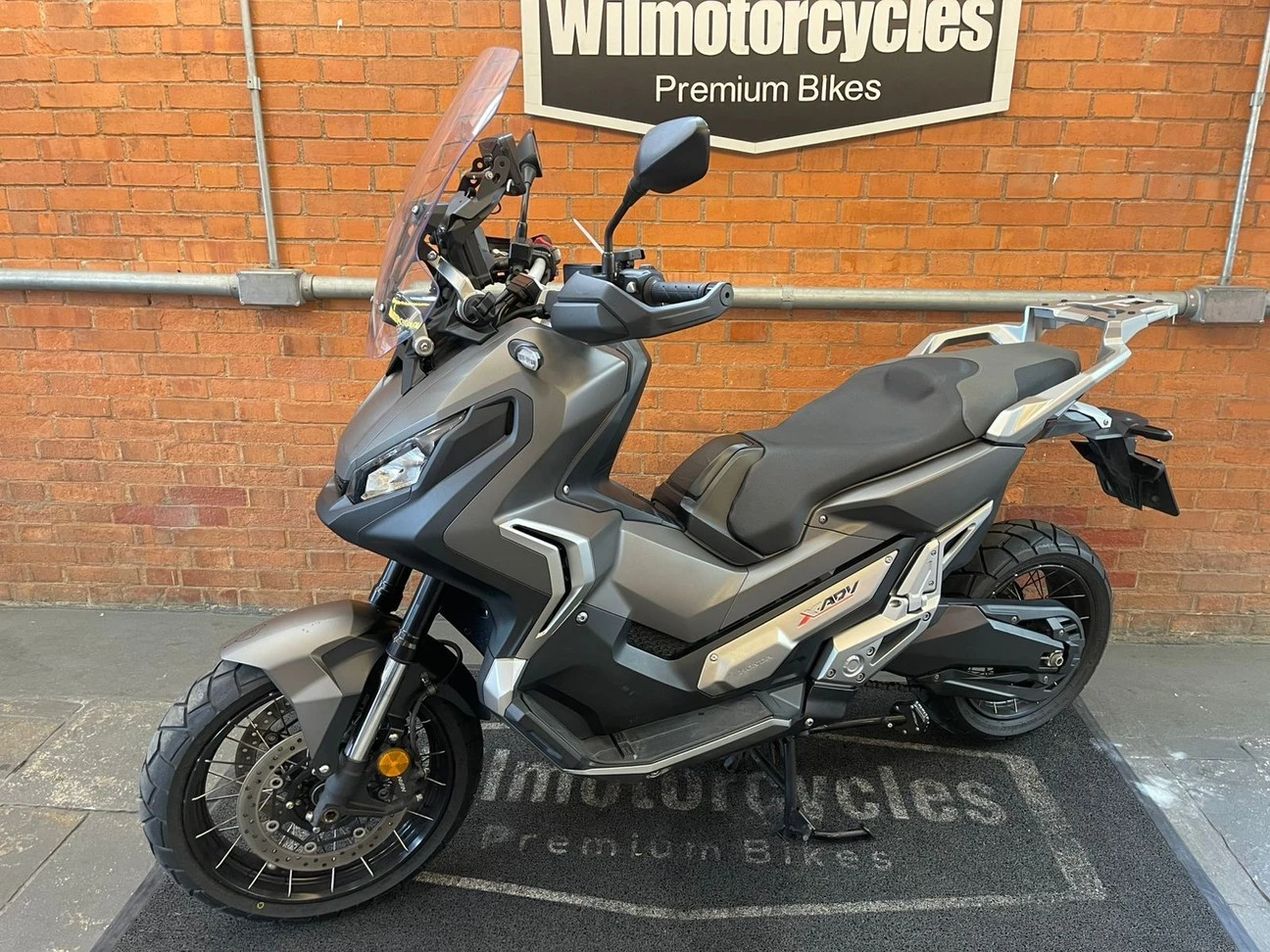 HONDA X-ADV