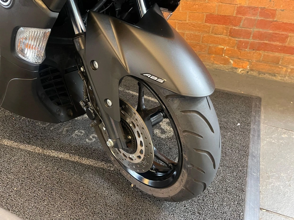 YAMAHA NMAX 160 ABS