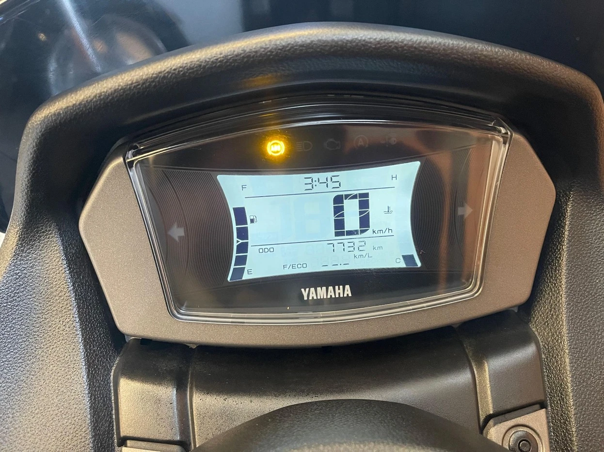YAMAHA NMAX 160 ABS