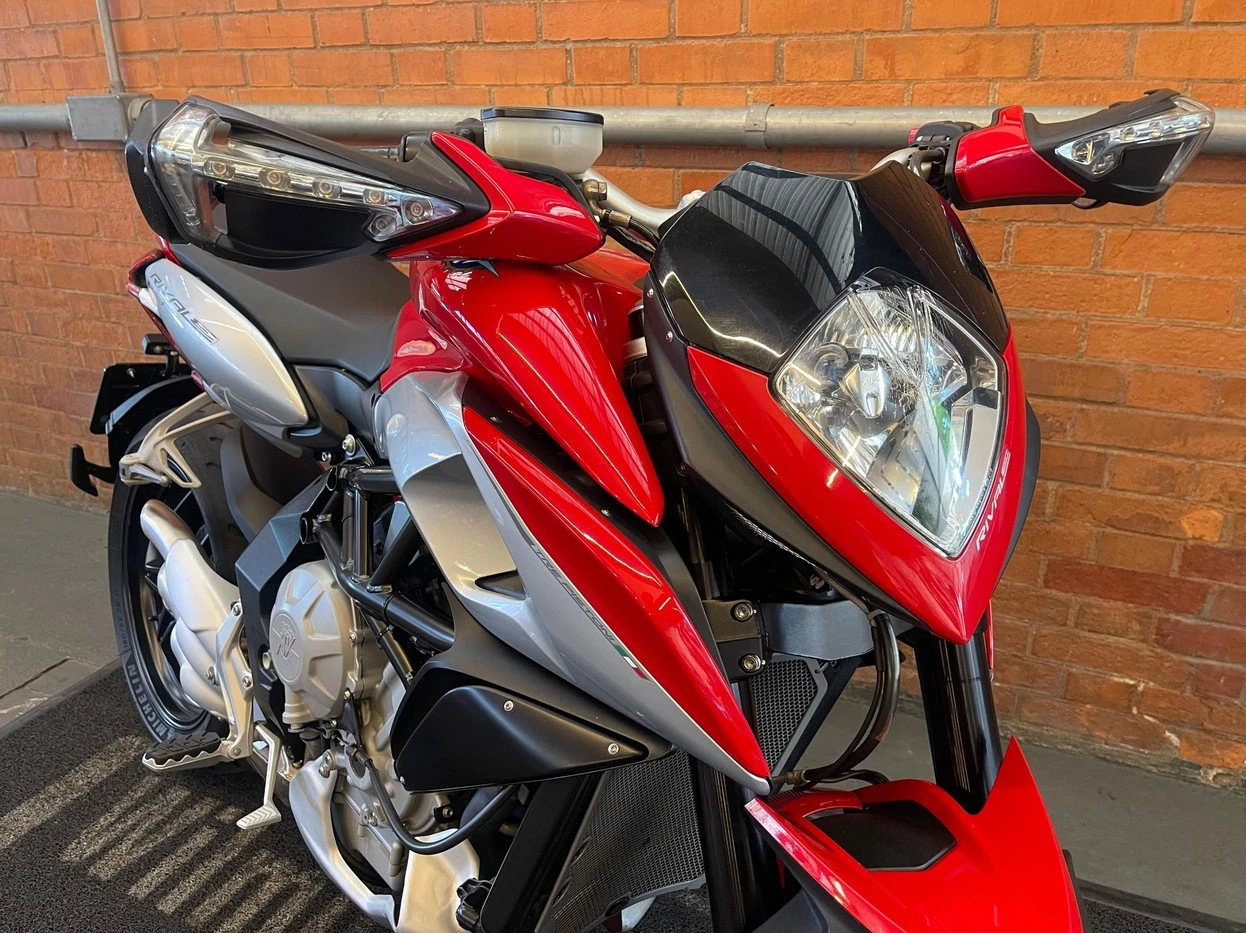 MV AGUSTA RIVALE 800