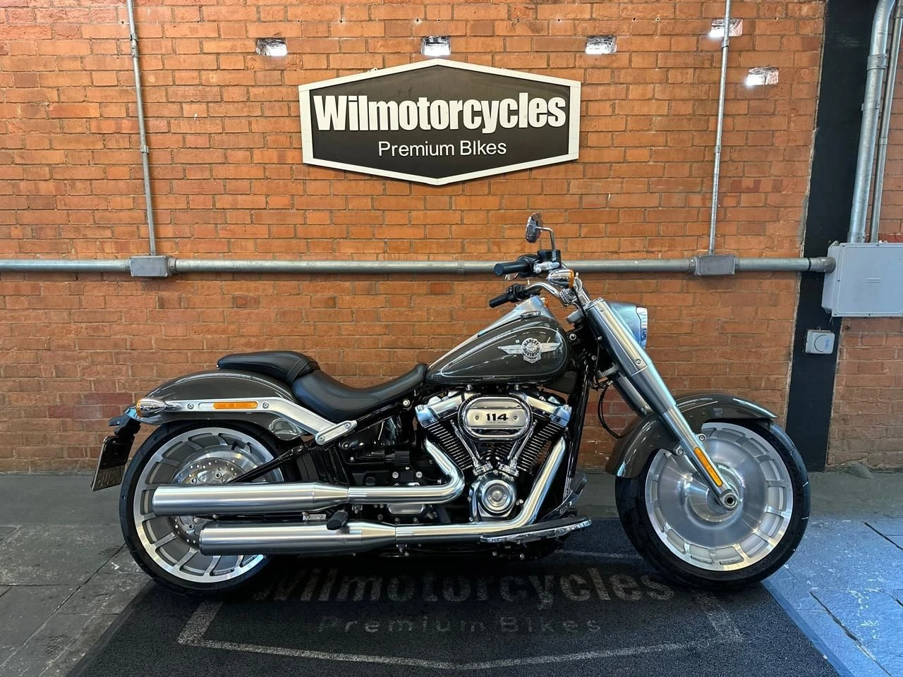 HARLEY-DAVIDSON SOFTAIL FAT BOY 114