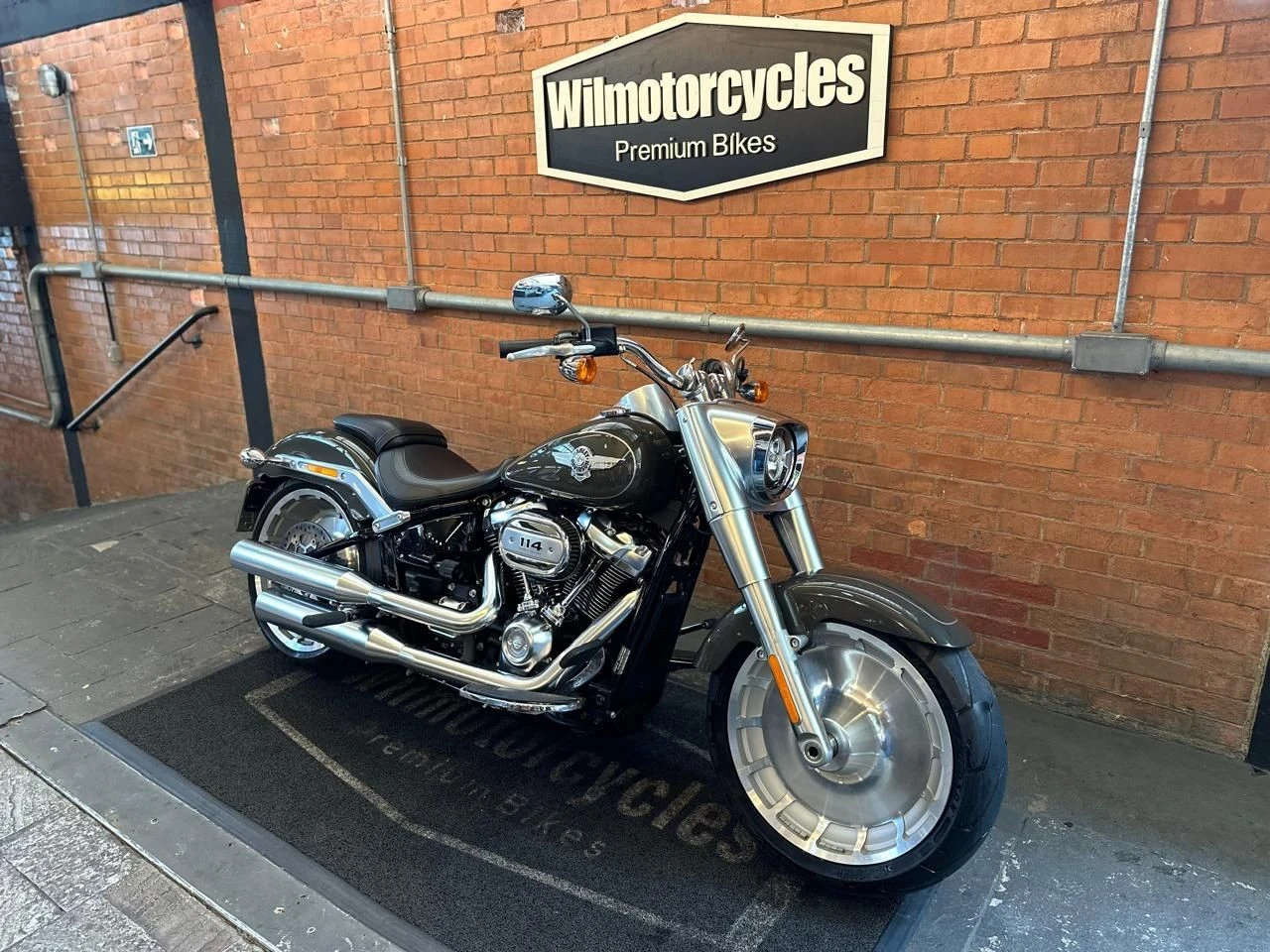 HARLEY-DAVIDSON SOFTAIL FAT BOY 114