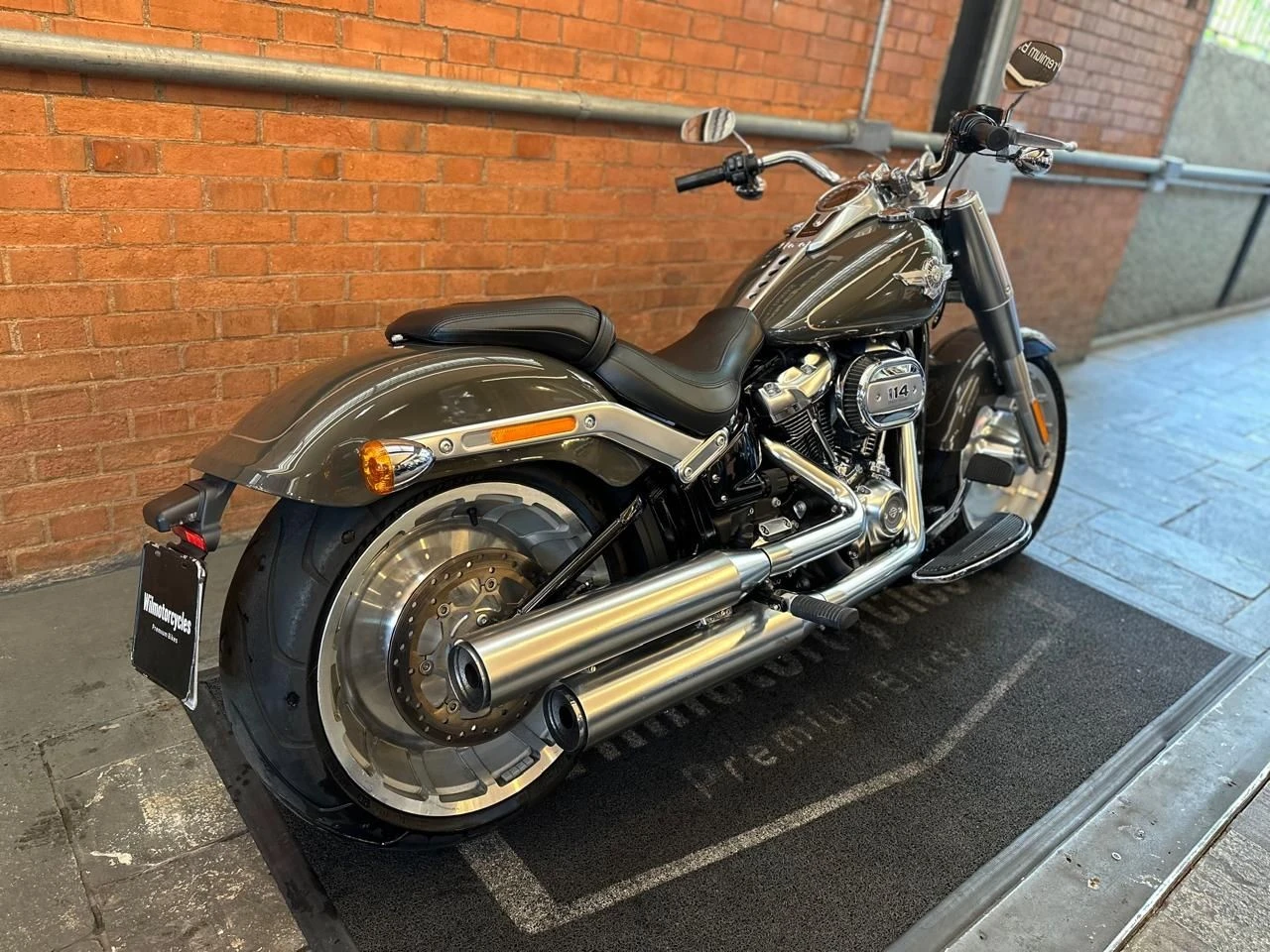 HARLEY-DAVIDSON SOFTAIL FAT BOY 114