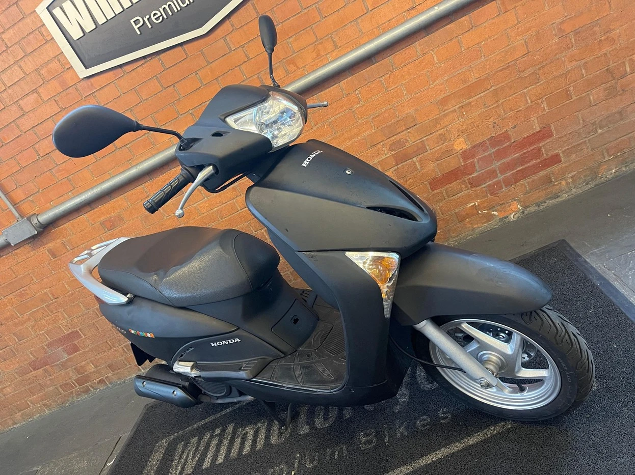 HONDA LEAD 110