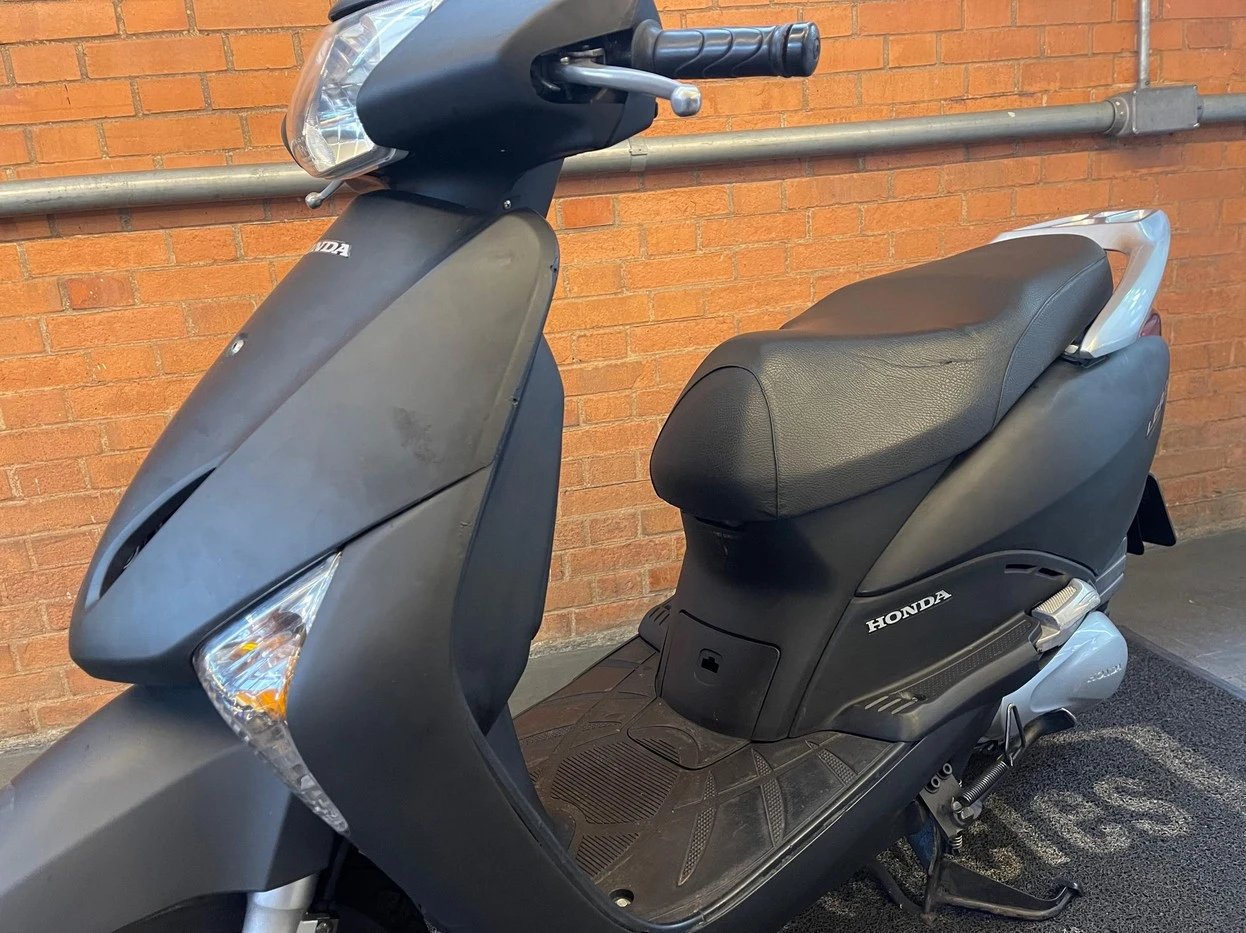 HONDA LEAD 110