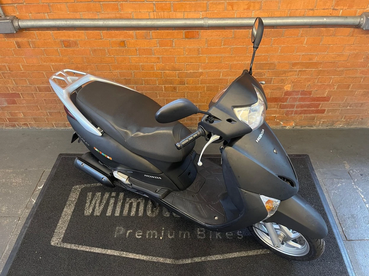 HONDA LEAD 110