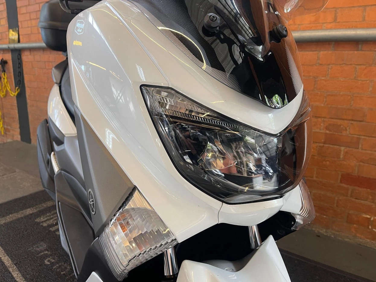 YAMAHA NMAX 160 ABS