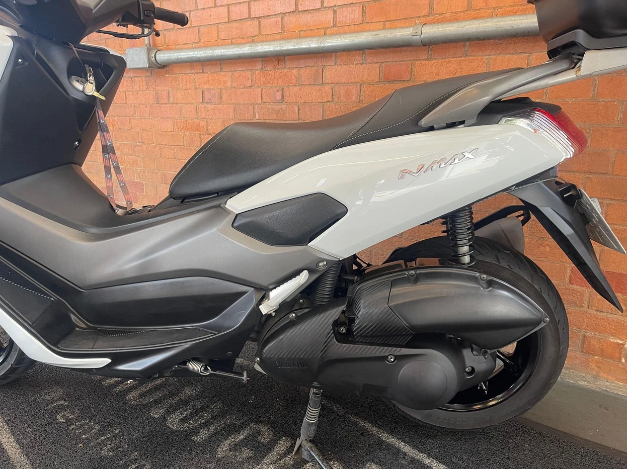 YAMAHA NMAX 160 ABS