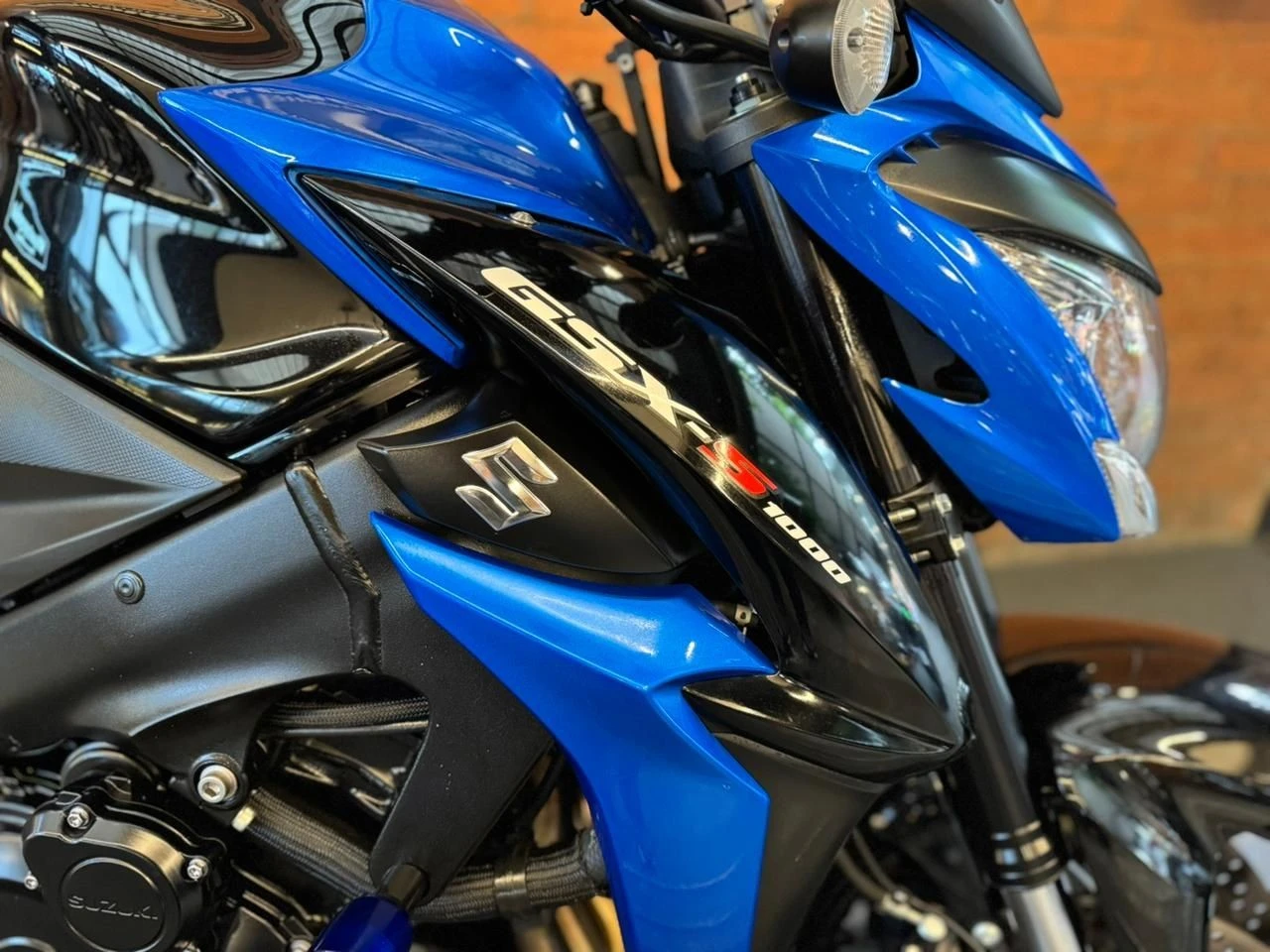 SUZUKI GSX S1000 ABS