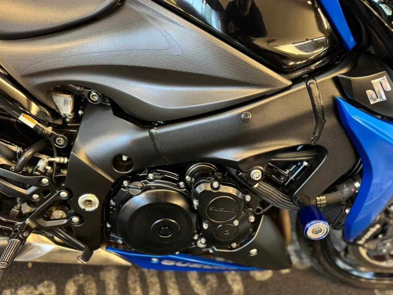 SUZUKI GSX S1000 ABS