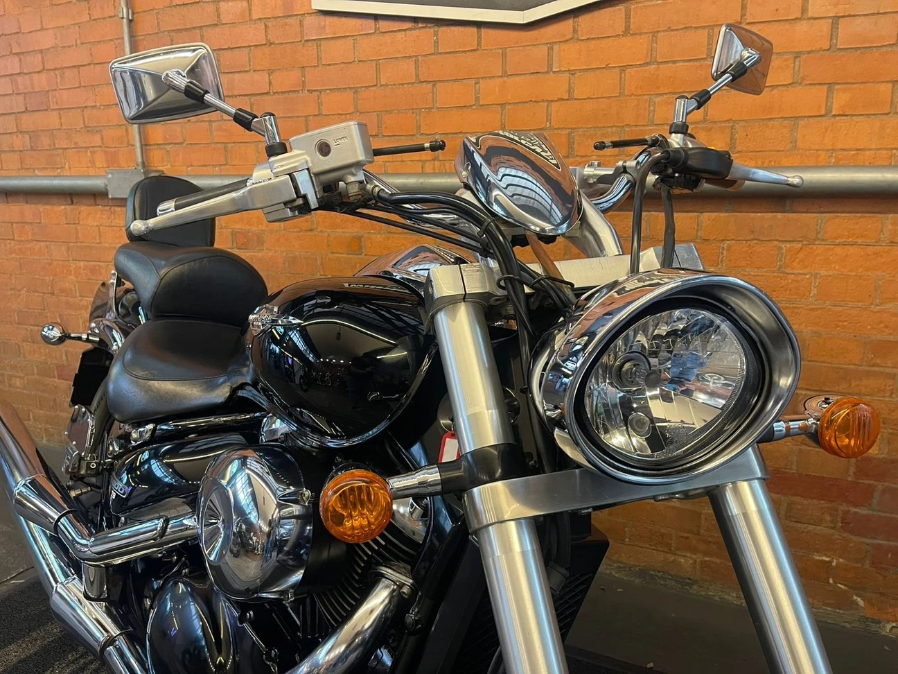 SUZUKI BOULEVARD M800
